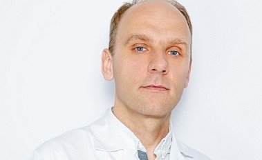 Dermatolog Dominik Mocny